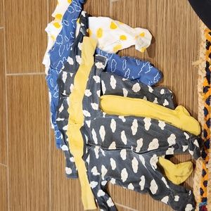 Old Navy sleep n play 5 pack